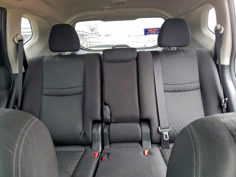 Фото 10 - NISSAN ROGUE