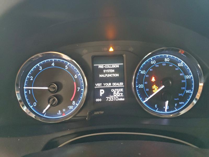 Фото 9 - TOYOTA COROLLA