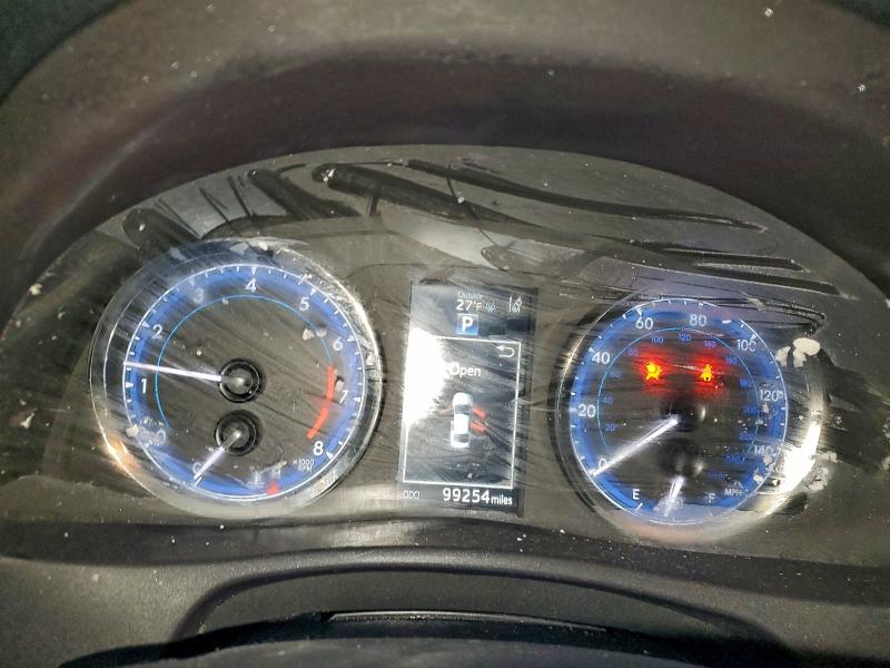 Фото 9 - TOYOTA COROLLA