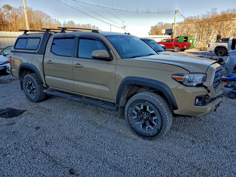 Фото 4 - TOYOTA TACOMA