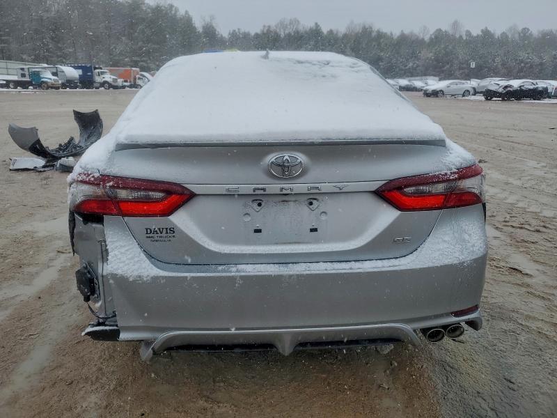 Фото 6 - TOYOTA CAMRY