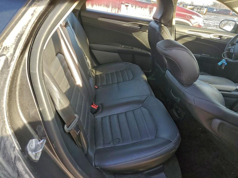 Фото 10 - FORD FUSION