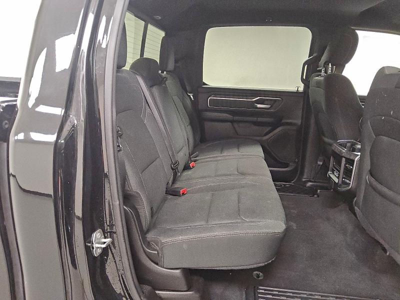 Фото 10 - RAM 1500