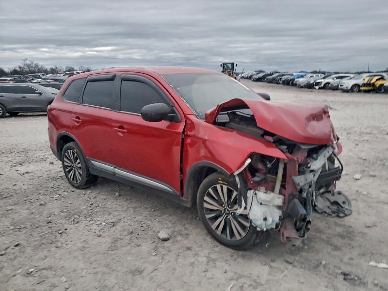 Фото 4 - MITSUBISHI OUTLANDER