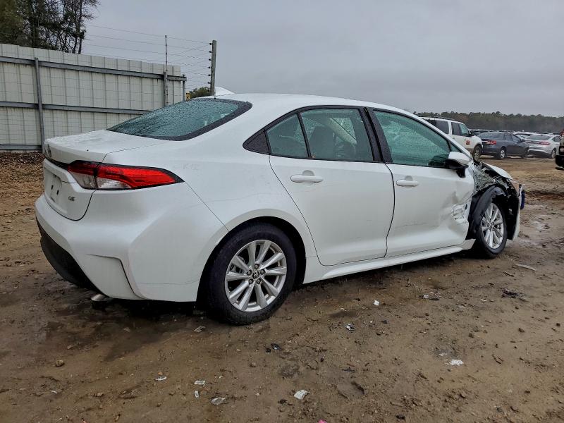 Фото 3 - TOYOTA COROLLA