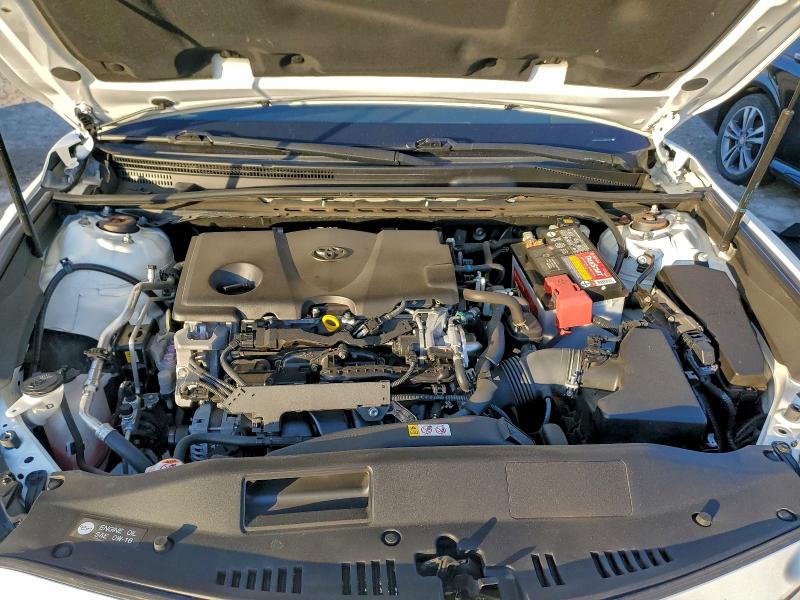 Фото 11 - TOYOTA CAMRY