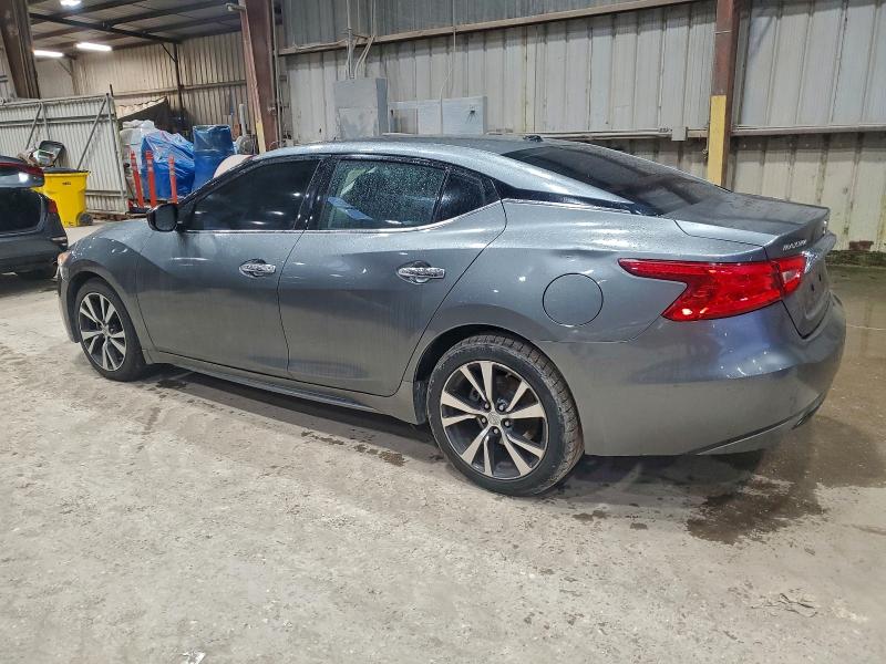 Фото 2 - NISSAN MAXIMA