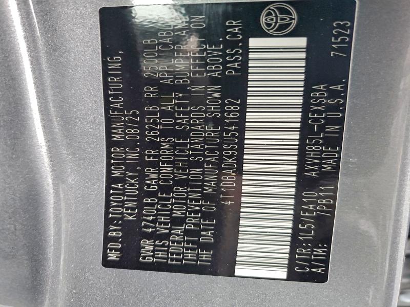 Фото 12 - TOYOTA CAMRY