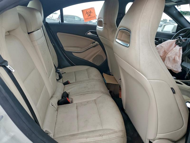 Фото 10 - MERCEDES-BENZ CLA-CLASS