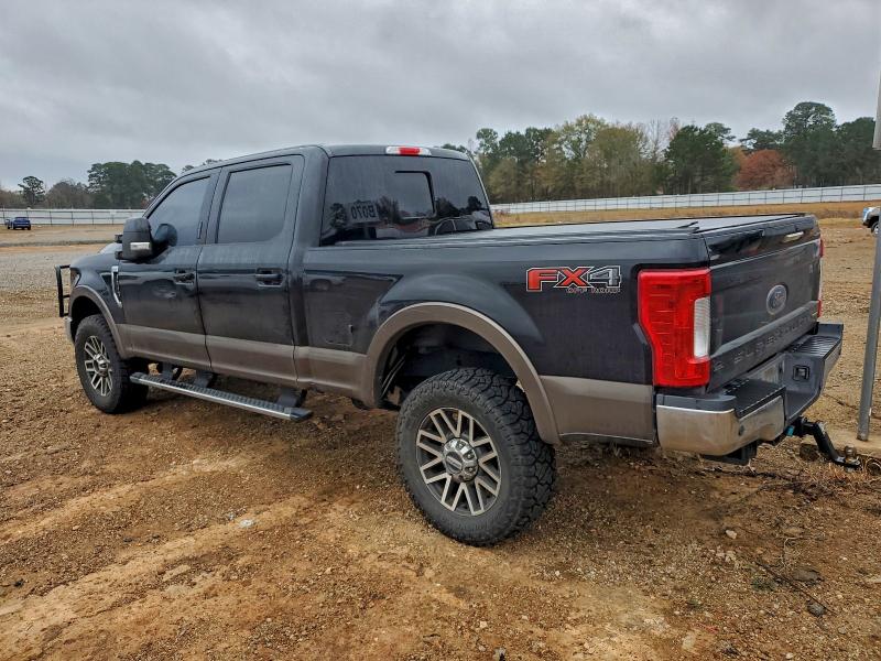 Фото 2 - FORD F250