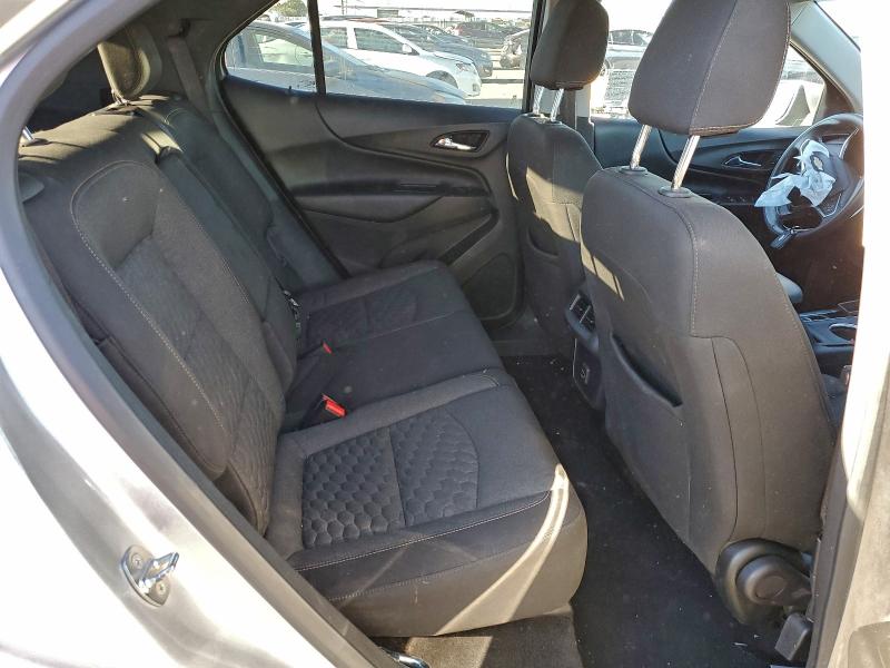 Фото 11 - CHEVROLET EQUINOX