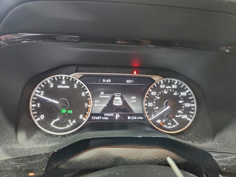 Фото 9 - NISSAN PATHFINDER