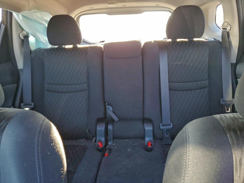 Фото 10 - NISSAN ROGUE