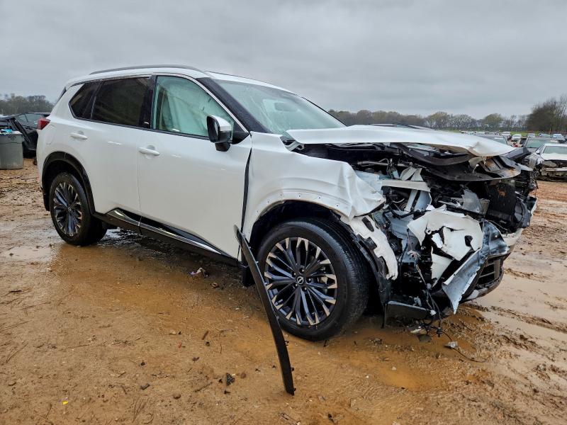 Фото 4 - NISSAN ROGUE