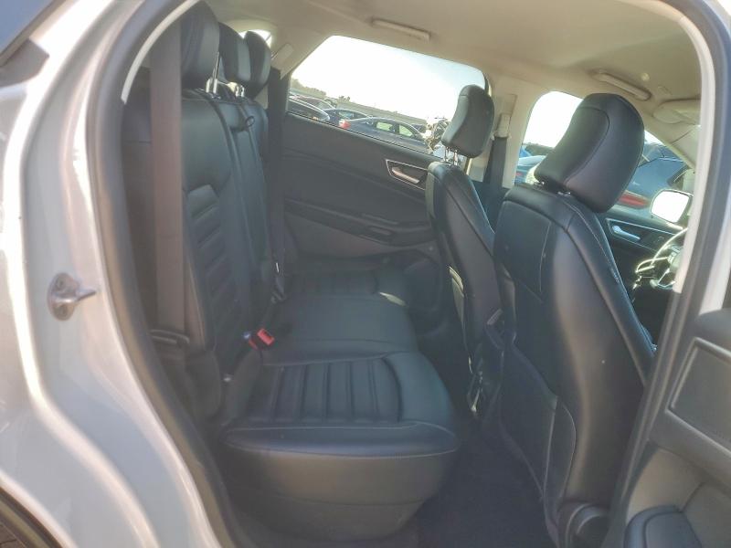 Фото 11 - FORD EDGE