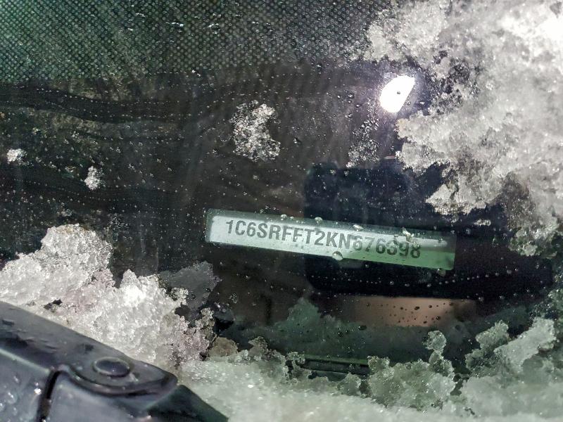 Фото 12 - RAM 1500