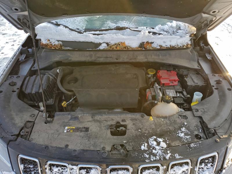 Фото 11 - JEEP COMPASS