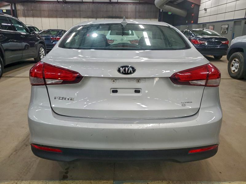 Фото 6 - KIA FORTE