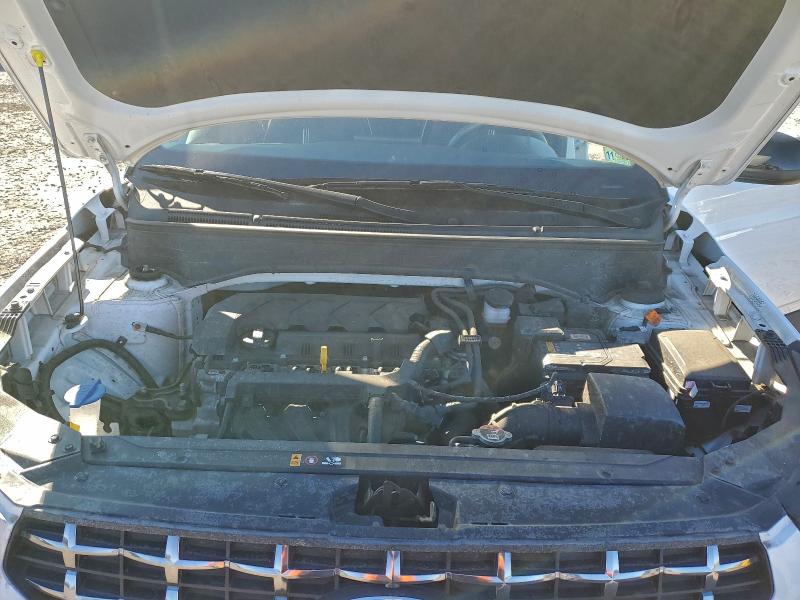 Фото 12 - HYUNDAI VENUE