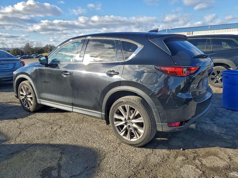 Фото 2 - MAZDA CX-5