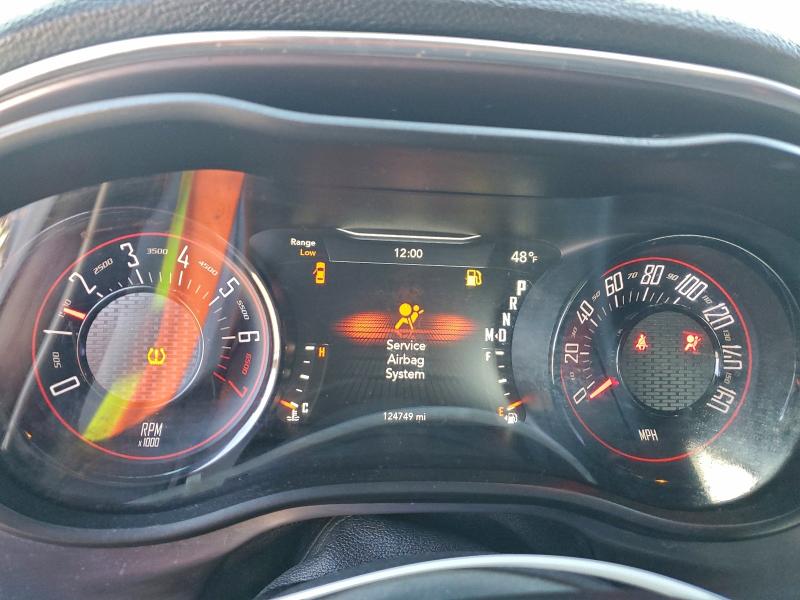 Фото 9 - DODGE CHALLENGER