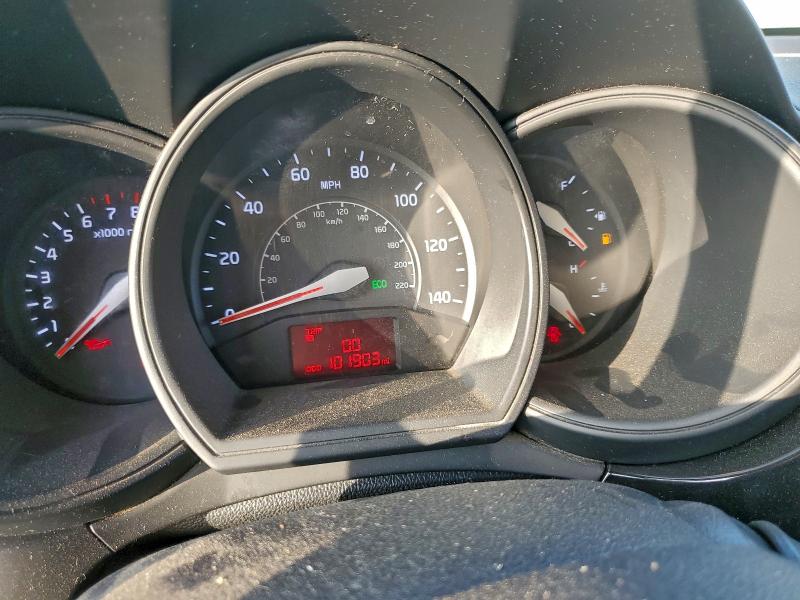 Фото 9 - KIA RIO