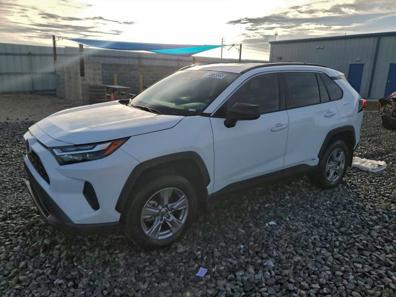 Фото 1 - TOYOTA RAV4