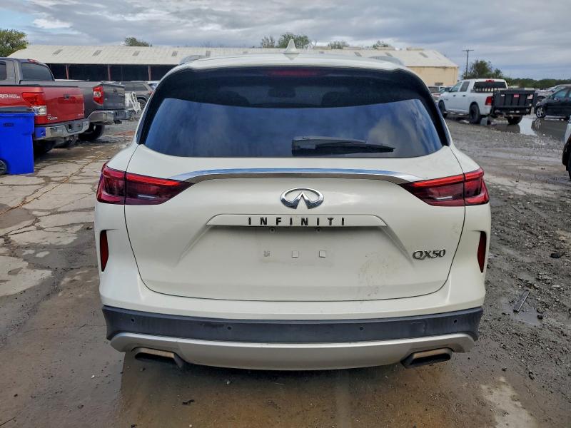 Фото 6 - INFINITI QX50