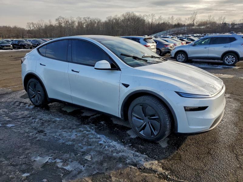 Фото 4 - TESLA MODEL Y