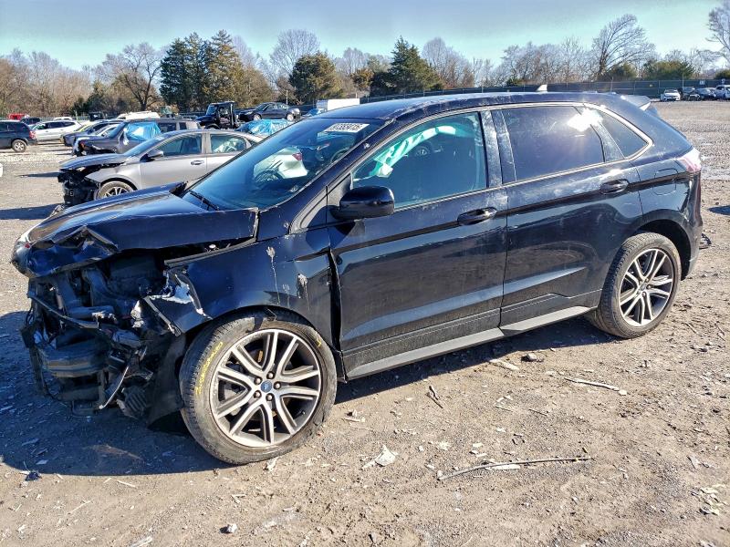 Фото 1 - FORD EDGE