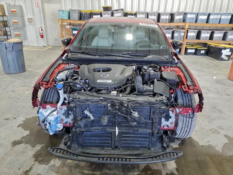 Фото 5 - MAZDA 3