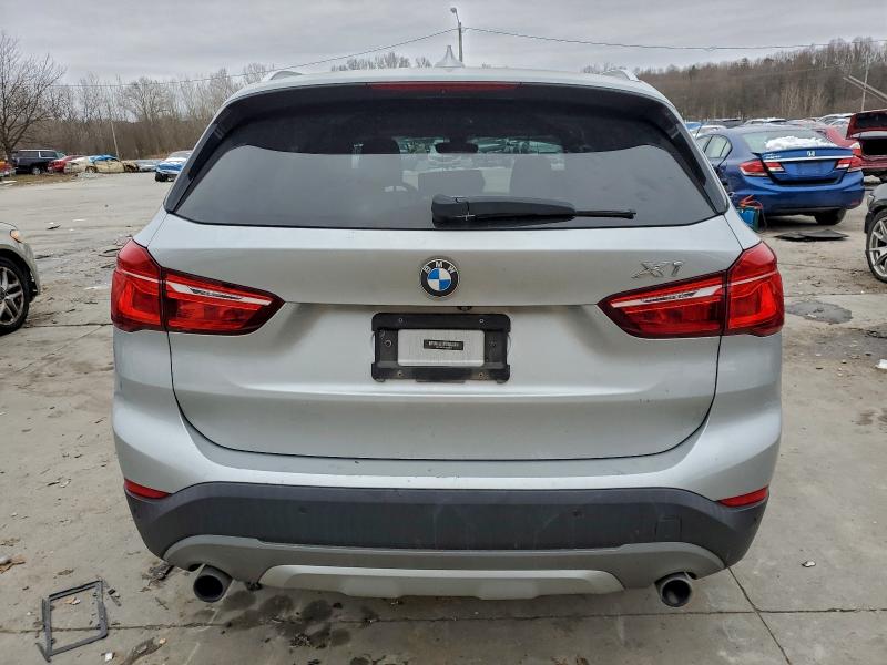 Фото 6 - BMW X1