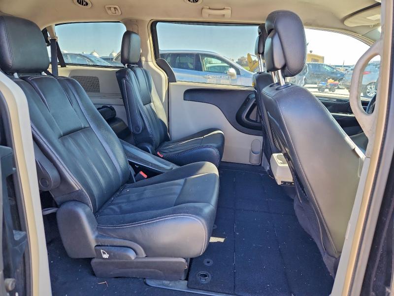 Фото 11 - CHRYSLER MINIVAN