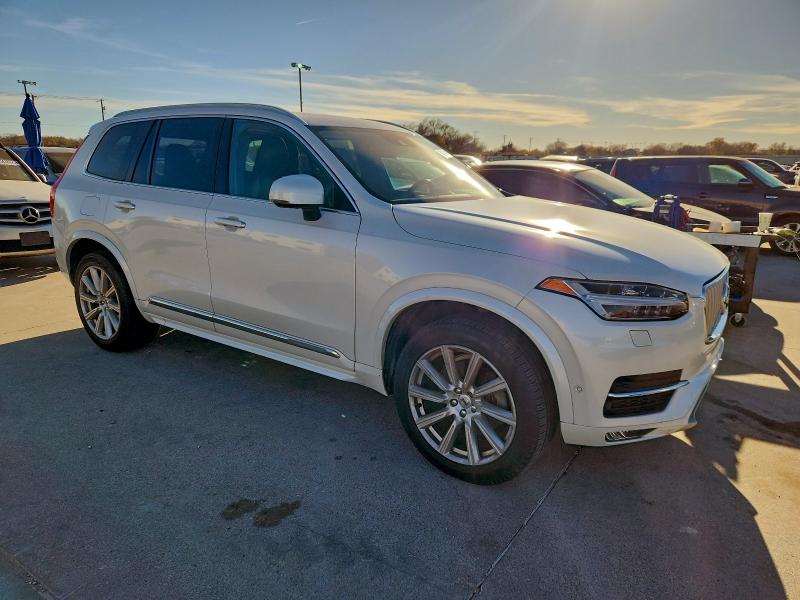 Фото 4 - VOLVO XC90