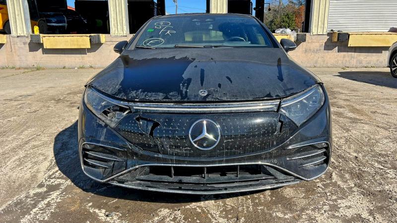 Фото 5 - MERCEDES-BENZ EQS SEDAN