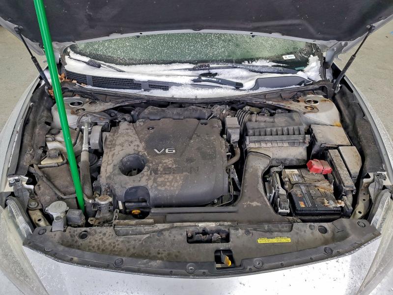 Фото 11 - NISSAN MAXIMA