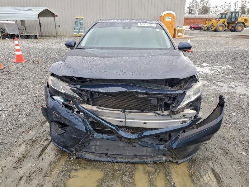 Фото 5 - TOYOTA CAMRY