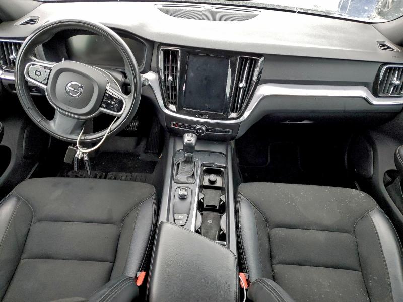 Фото 8 - VOLVO V60