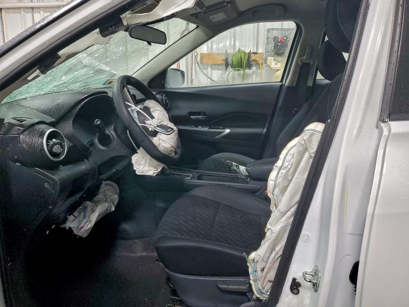 Фото 7 - NISSAN KICKS