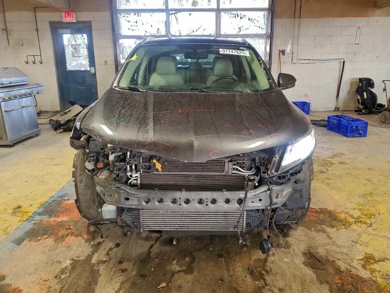 Фото 5 - LINCOLN MKC