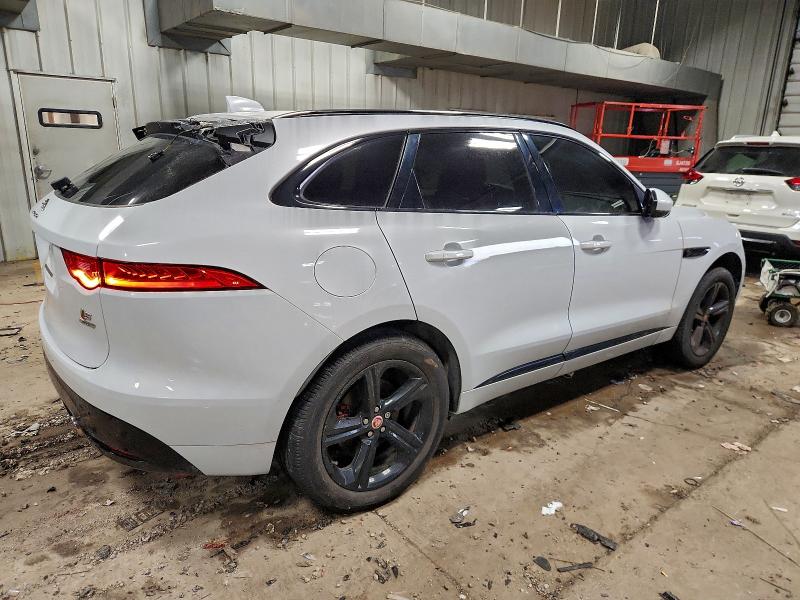 Фото 3 - JAGUAR F-PACE