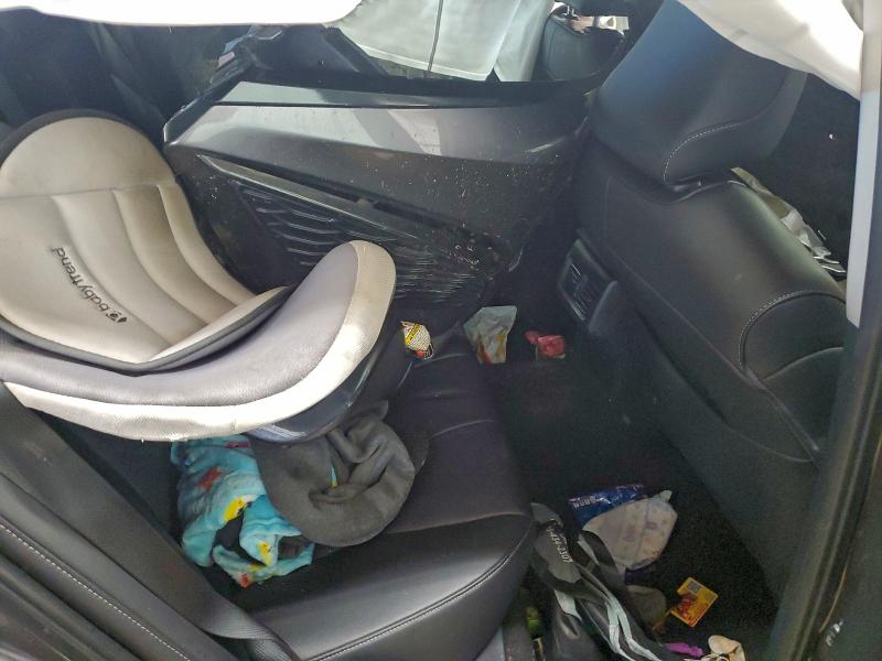 Фото 10 - TOYOTA CAMRY