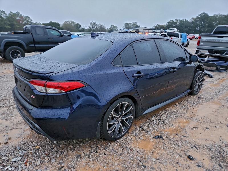 Фото 3 - TOYOTA COROLLA