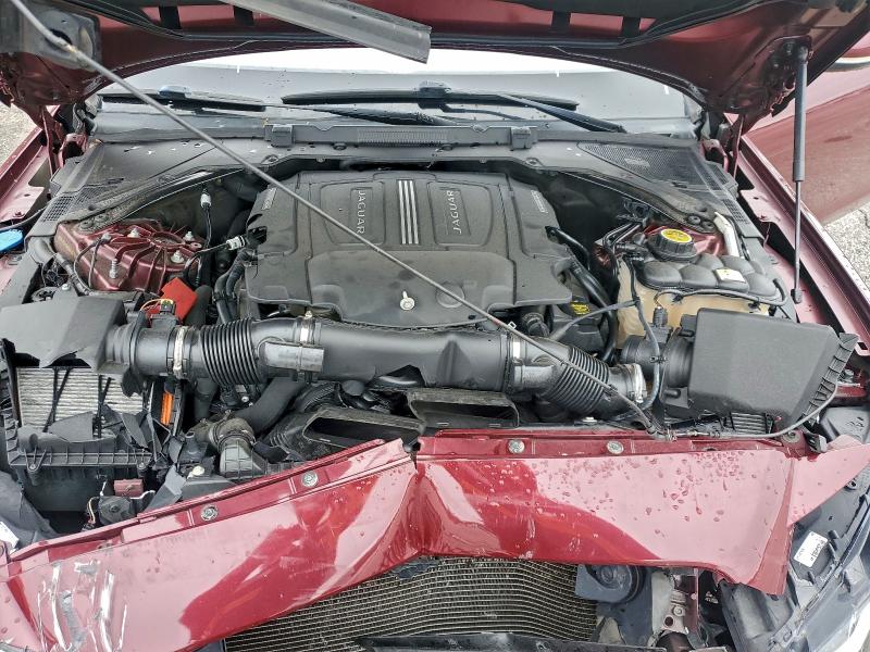 Фото 11 - JAGUAR XF