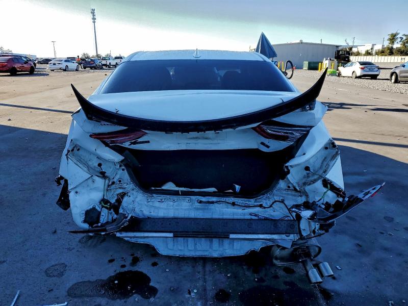 Фото 6 - TOYOTA CAMRY