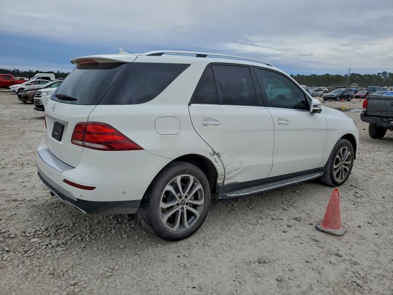 Фото 3 - MERCEDES-BENZ GLE-CLASS
