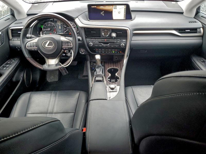 Фото 8 - LEXUS RX350