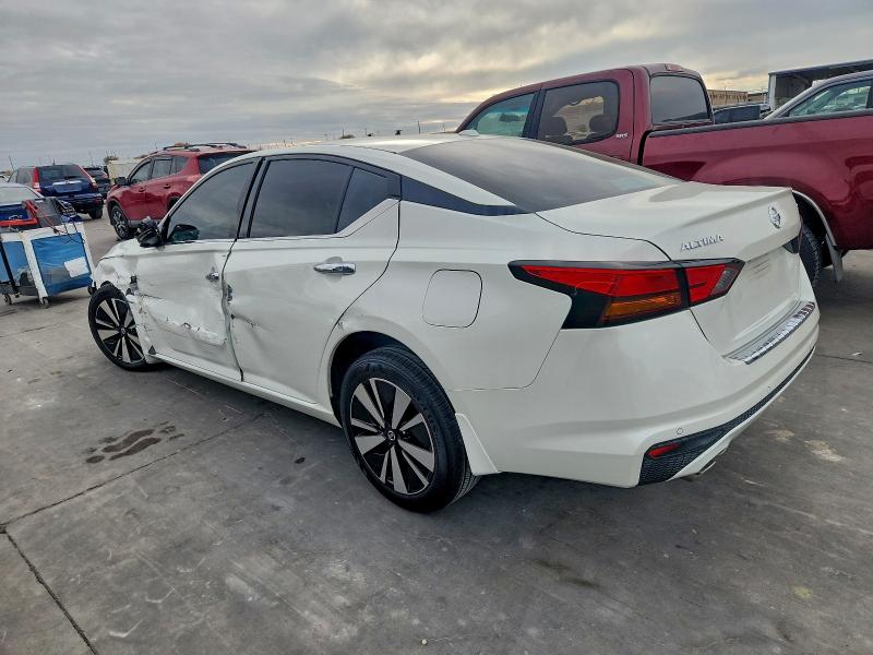 Фото 2 - NISSAN ALTIMA