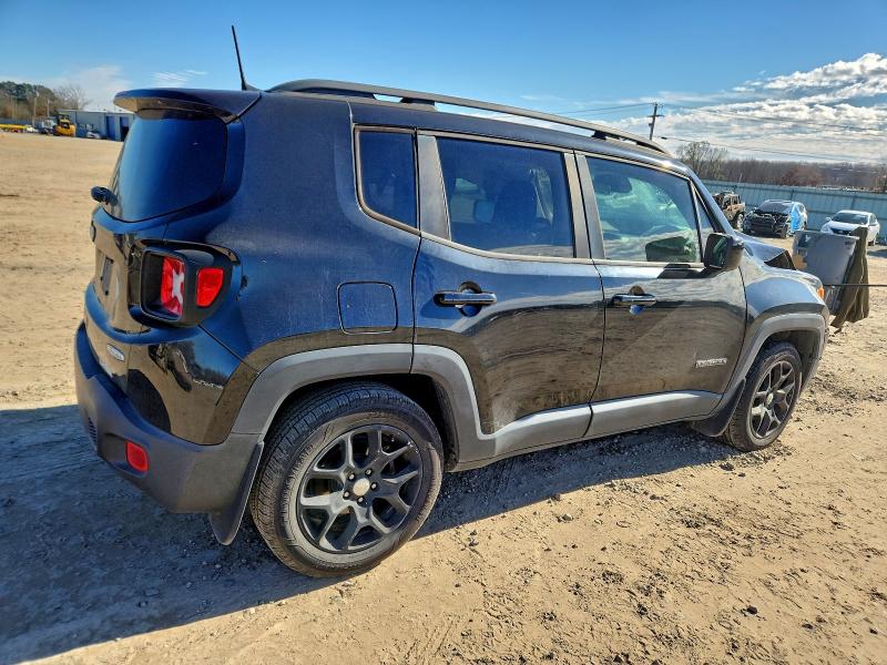 Фото 3 - JEEP RENEGADE