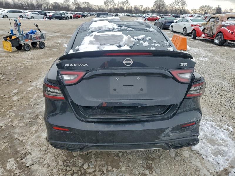 Фото 6 - NISSAN MAXIMA